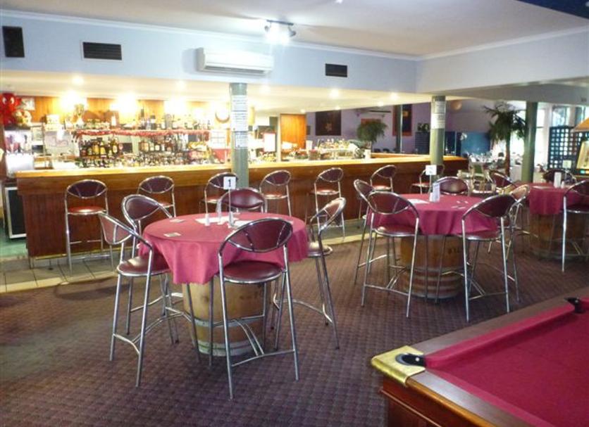 Bar Photo