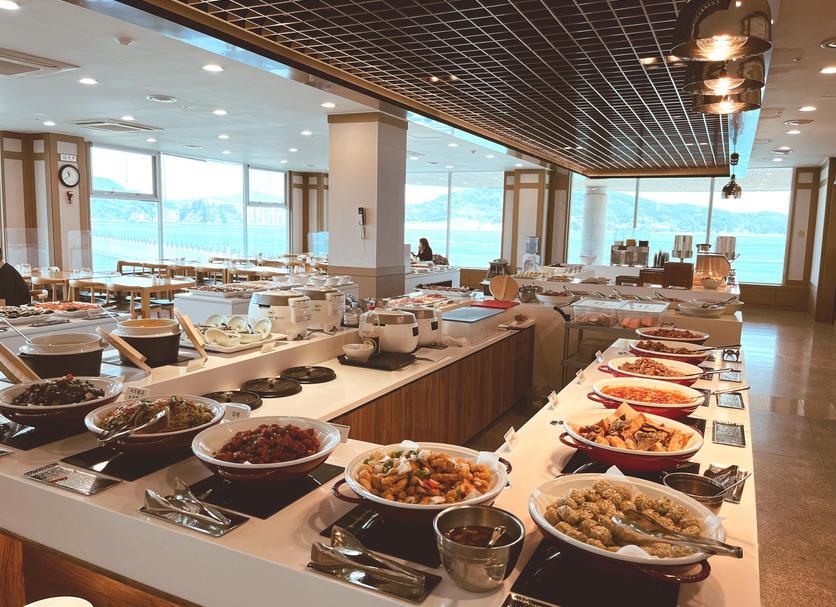 Buffet Photo