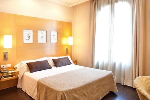 Hotel Inglaterra Barcelona - Barcelona - Bedroom