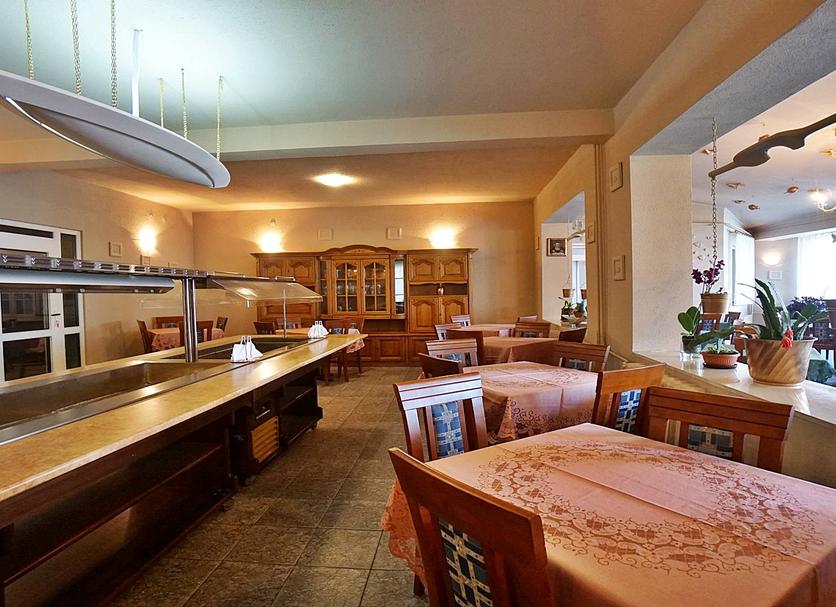 Dining room Photo