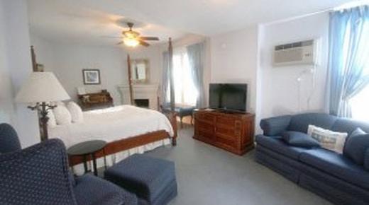 Watergarden Inn at the Bay - Saint Petersburg - Bedroom