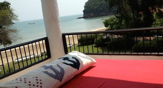 Brassiere Beach Hotel - Hua Hin - Balcony