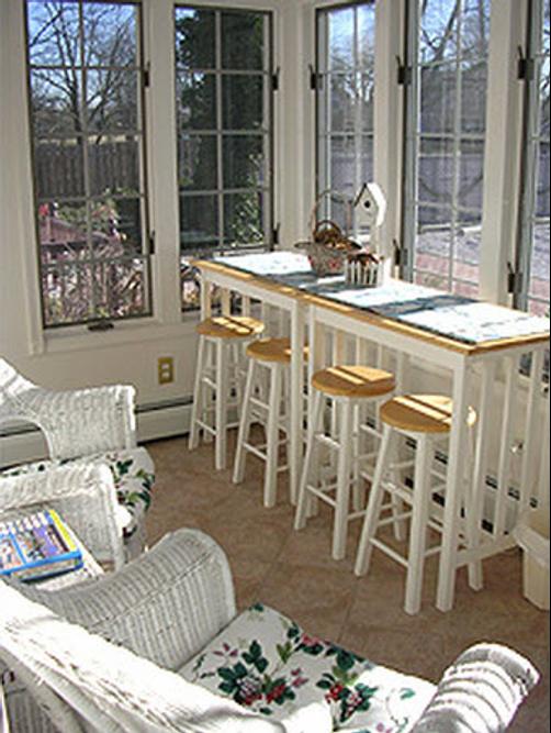 Inn at the Park - Cape May - Living room