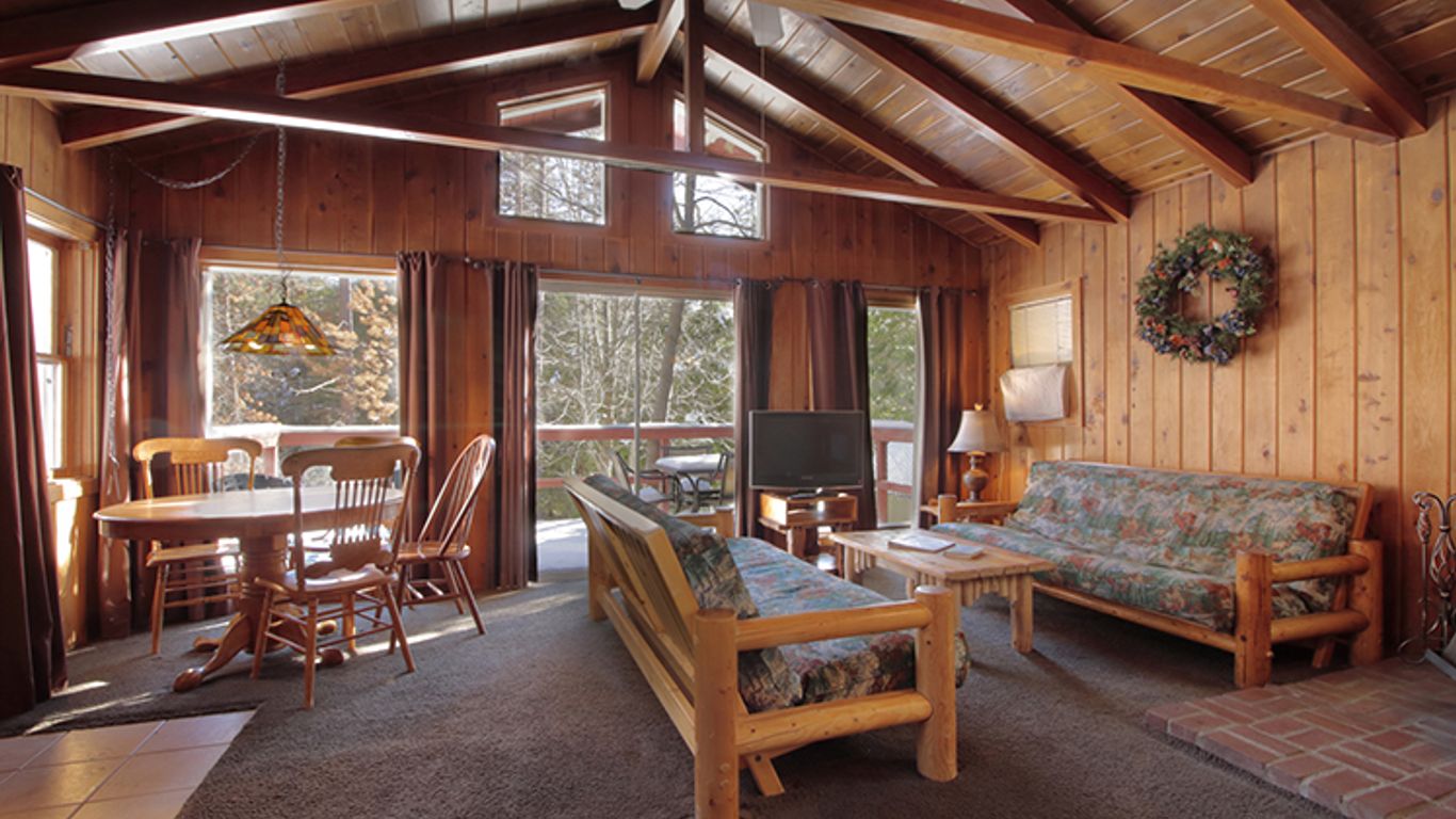 Silver Pines Lodge from 109. Idyllwild Hotel Deals & Reviews KAYAK