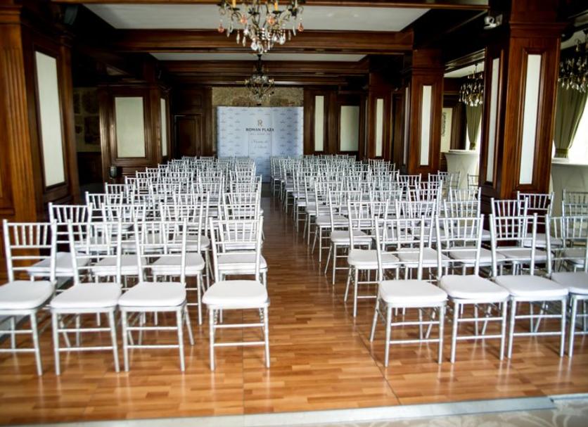 Banquet hall Photo