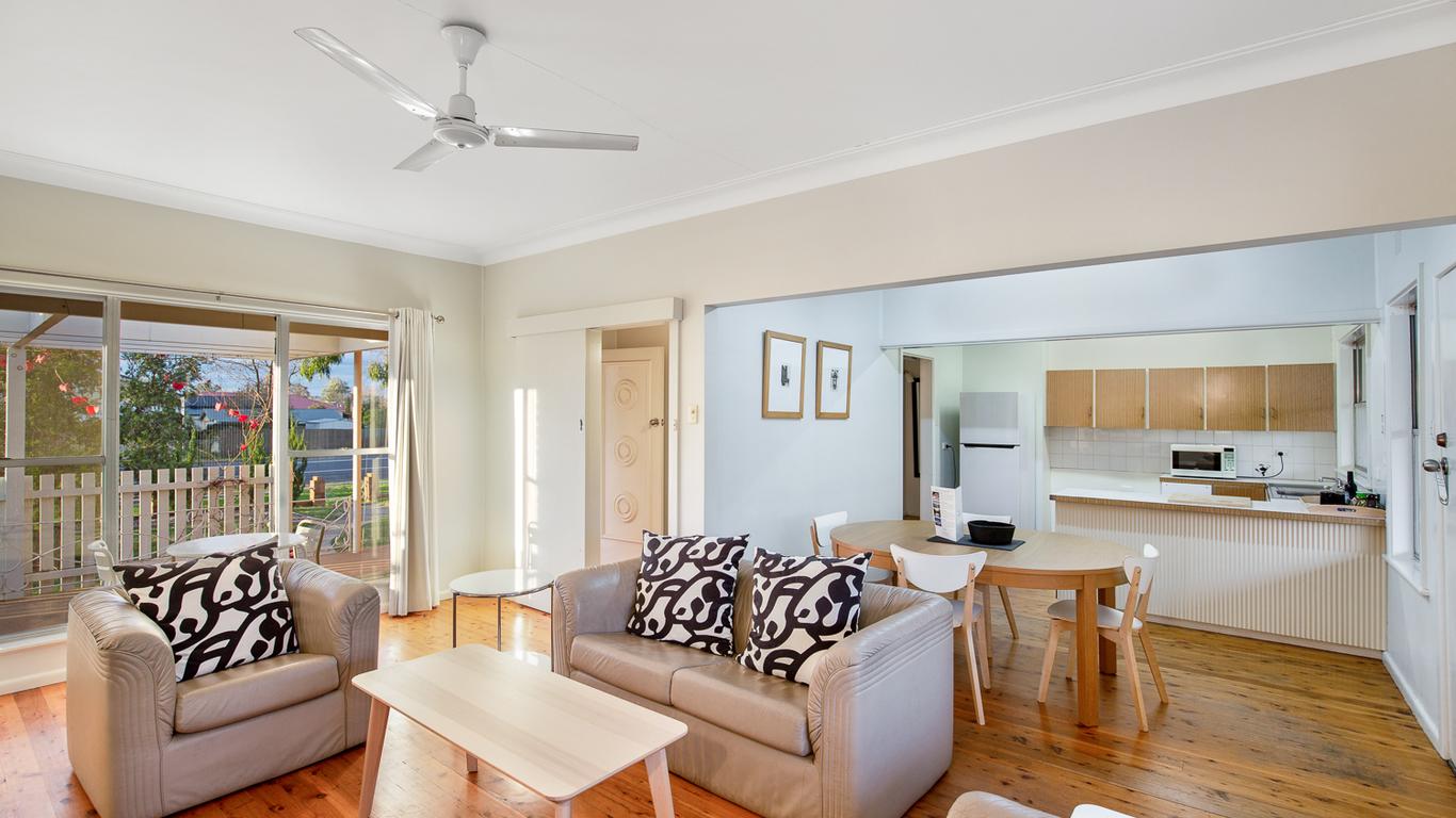 The Horatio Motel Mudgee from 122. Mudgee Hotel Deals & Reviews KAYAK