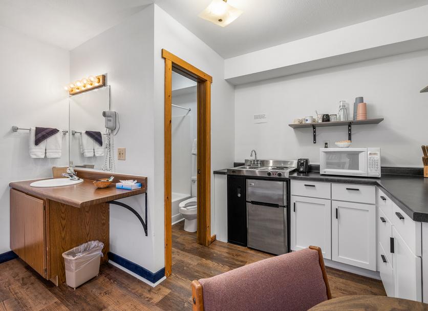 Kitchen Photo
