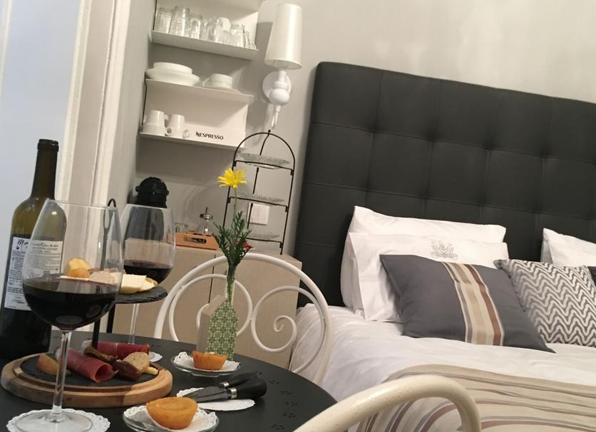 Dining room Photo