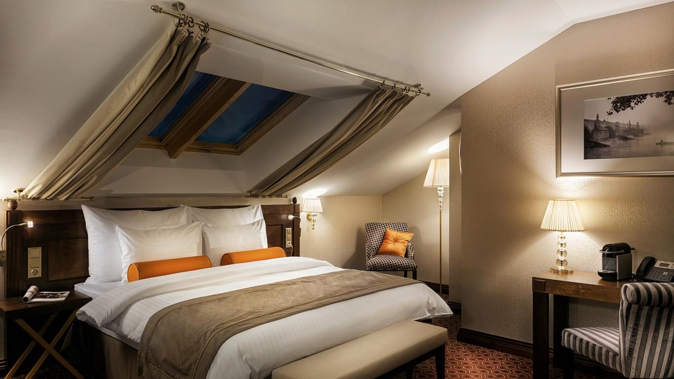 Cosmopolitan Hotel Prague