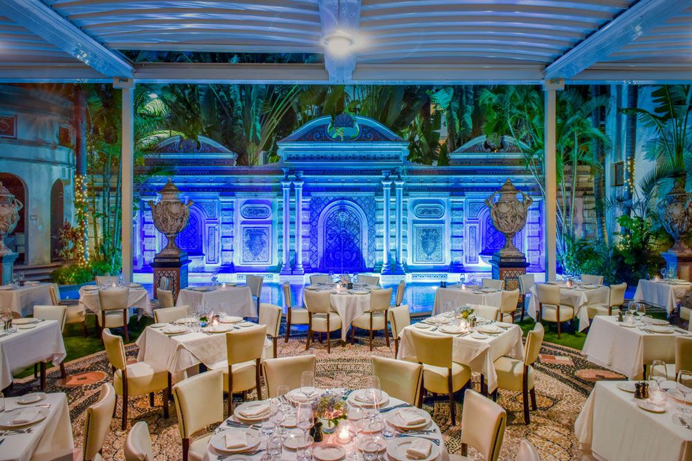Banquet hall
