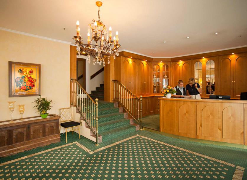 Front desk Photo