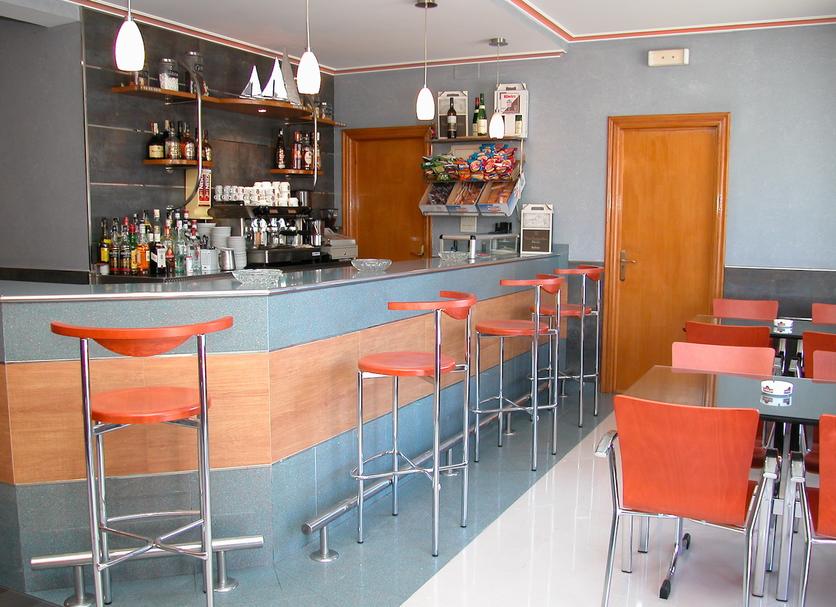 Bar Photo