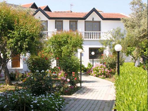The Ship Inn - Kyrenia