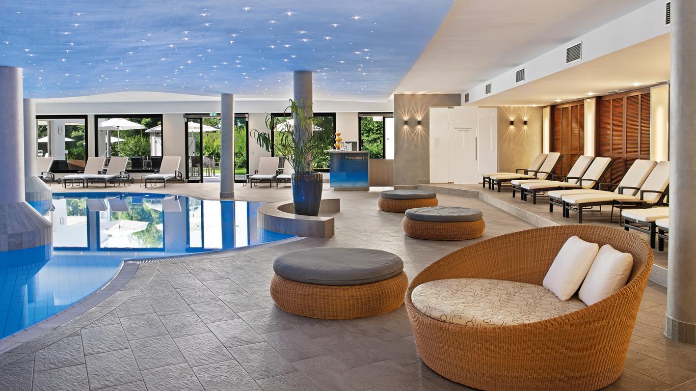 Hotel Sonnengut Wellness - Therme - Spa