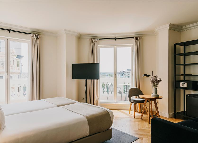 Dear Hotel Madrid from $131. Madrid Hotel Deals & Reviews - KAYAK
