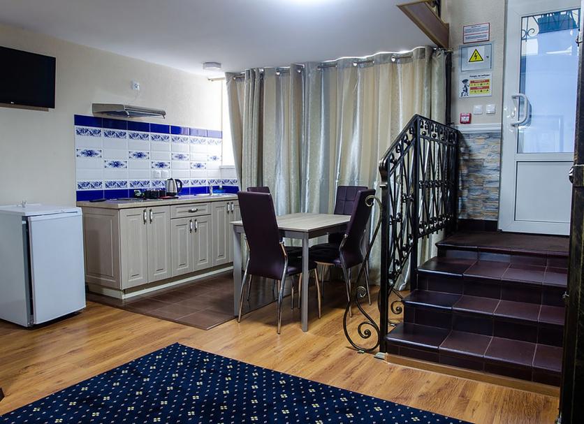 Kitchen Photo