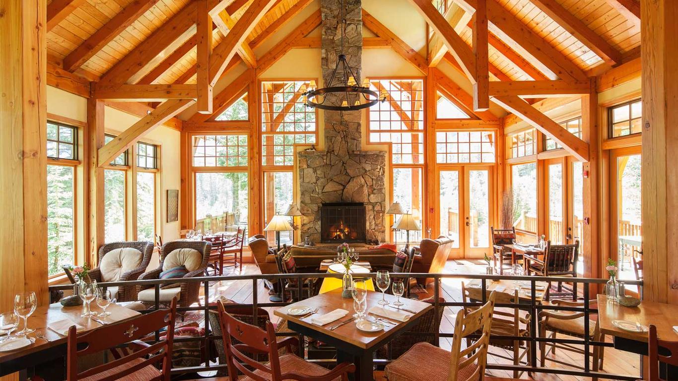 Cathedral Mountain Lodge