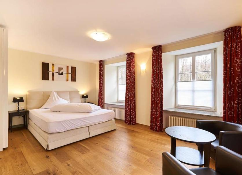 Bedroom Photo