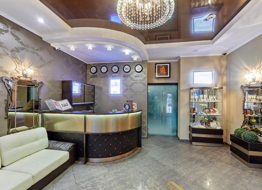 Front desk Photo