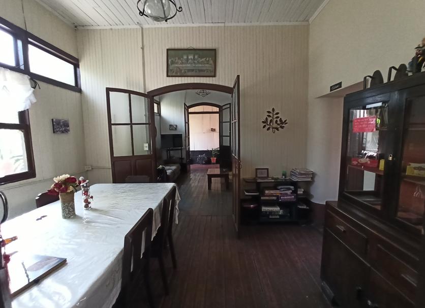 Dining room Photo