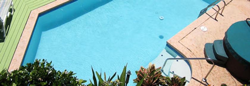 Hale Kai Hawaii Bed & Breakfast - Hilo - Pool