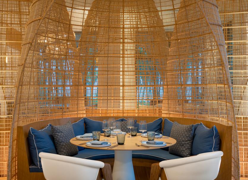 Dining room Photo