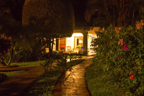 Hotel La Rosa de America - Alajuela - Building