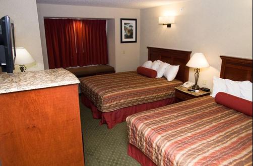 Ramada Limited Frisco - Frisco - Bedroom