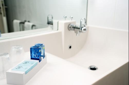 Novotel Paris Vaugirard Montparnasse - Paris - Bathroom