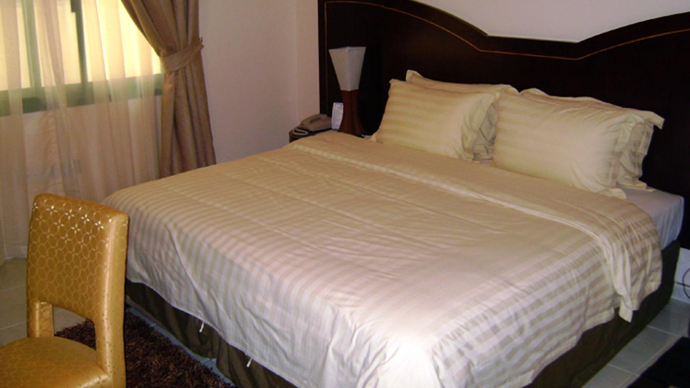 Royal Crown Suites