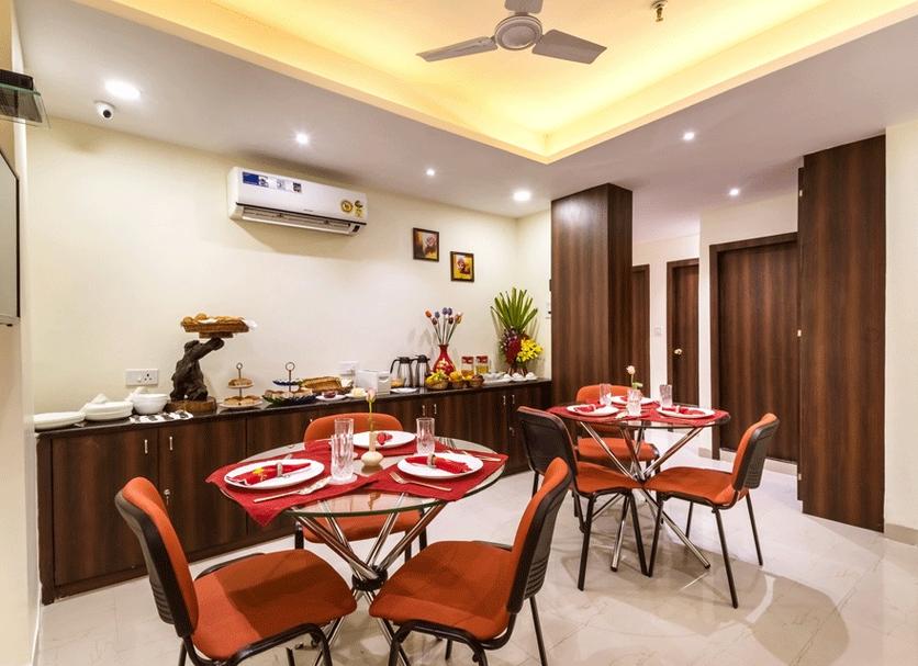 Dining room Photo