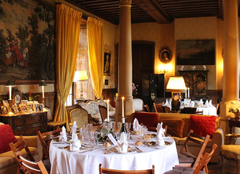 Banquet hall Photo