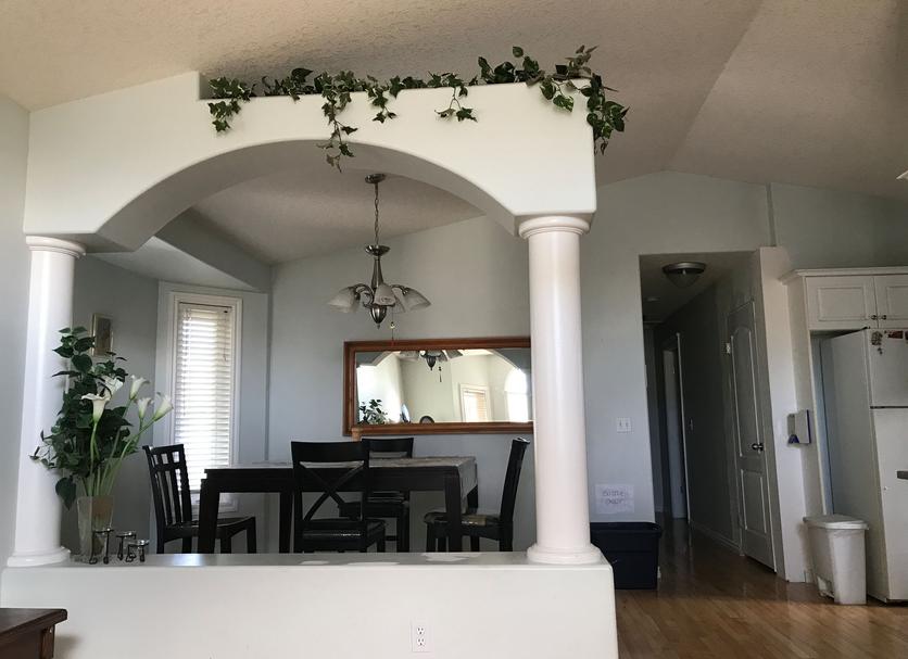Dining room Photo