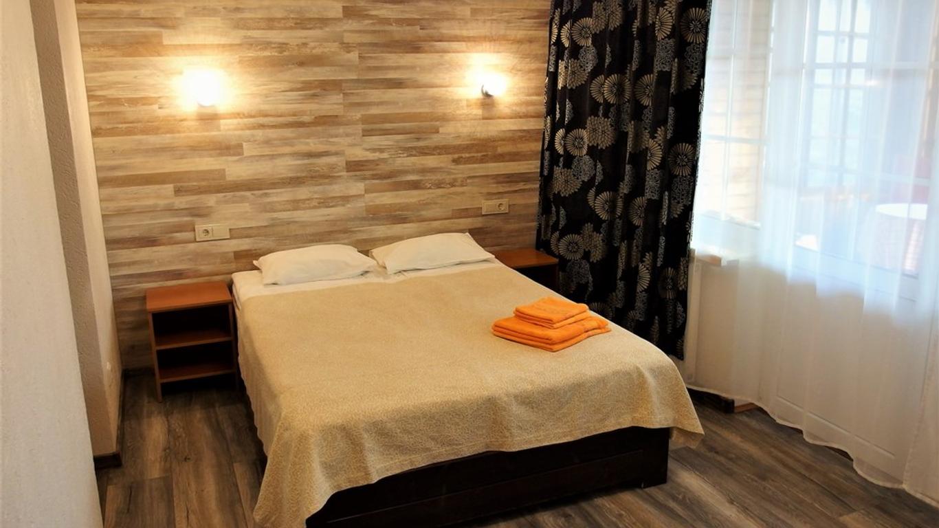 Urusel Hotel
