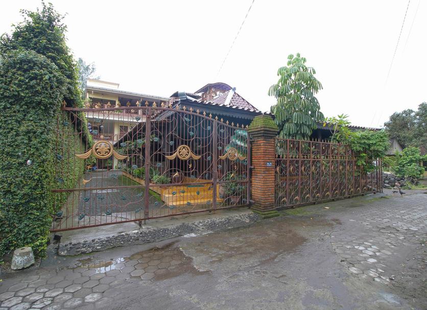 Outdoors view Photo