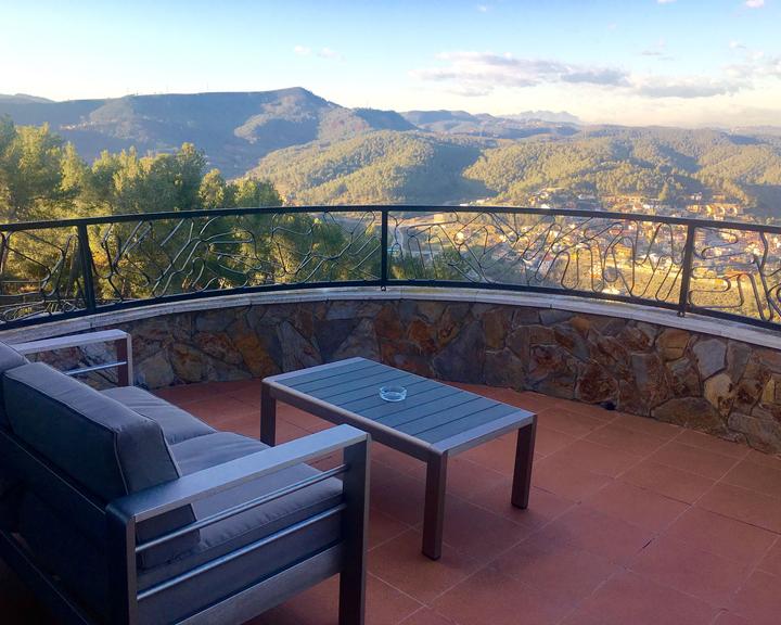 El Petit Mirador 115 1 5 3 Torrelles De Llobregat Hotel Deals Reviews Kayak