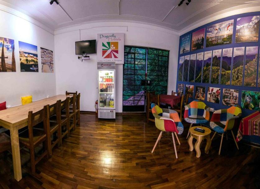Dining room Photo