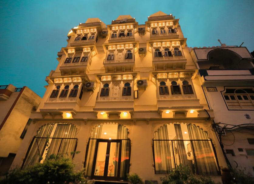 Building Photo