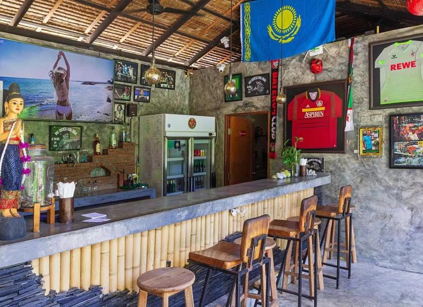 Bar Photo