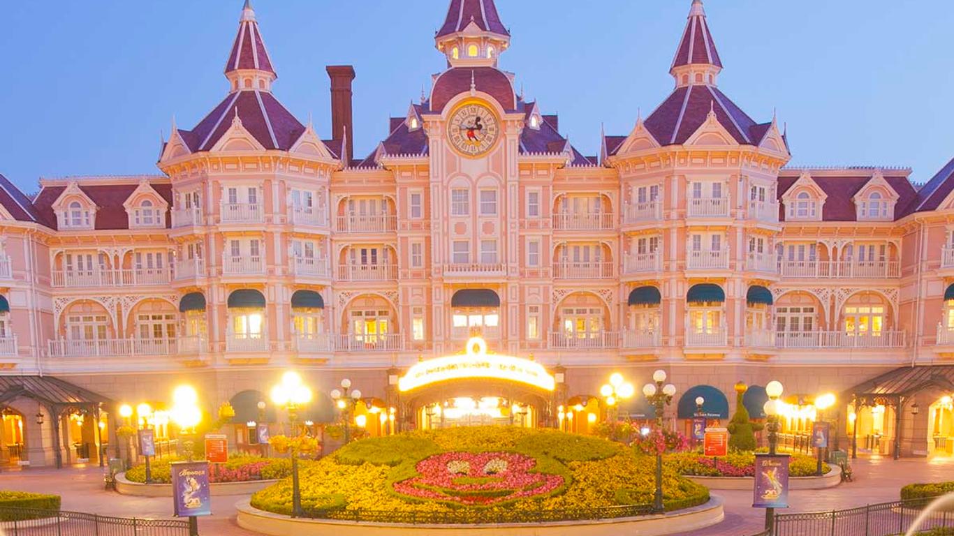 21+ Disneyland Hotel Paris Cost Per Night