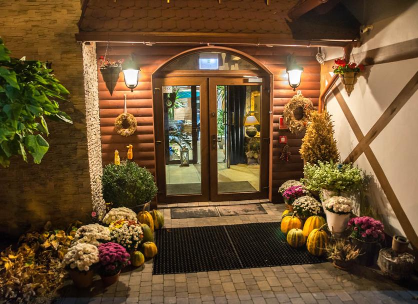 Hotel Entrance Photo