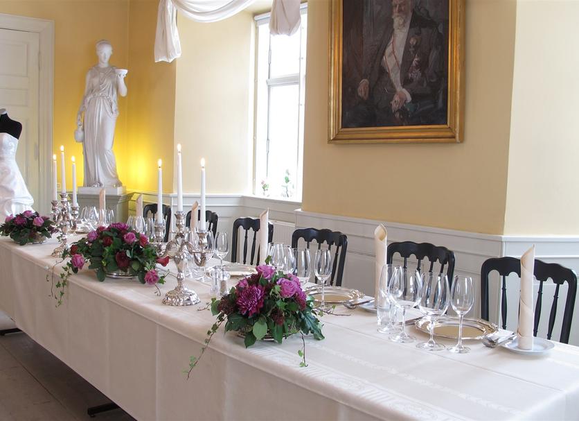Banquet hall Photo