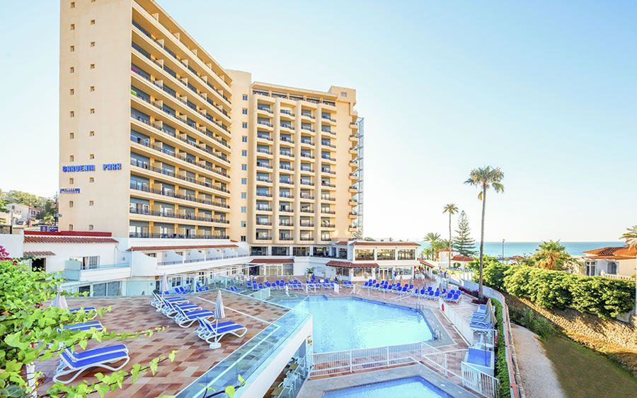 Globales Gardenia in Fuengirola with outdoor pool, sun loungers and sea view