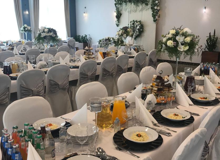 Banquet hall Photo