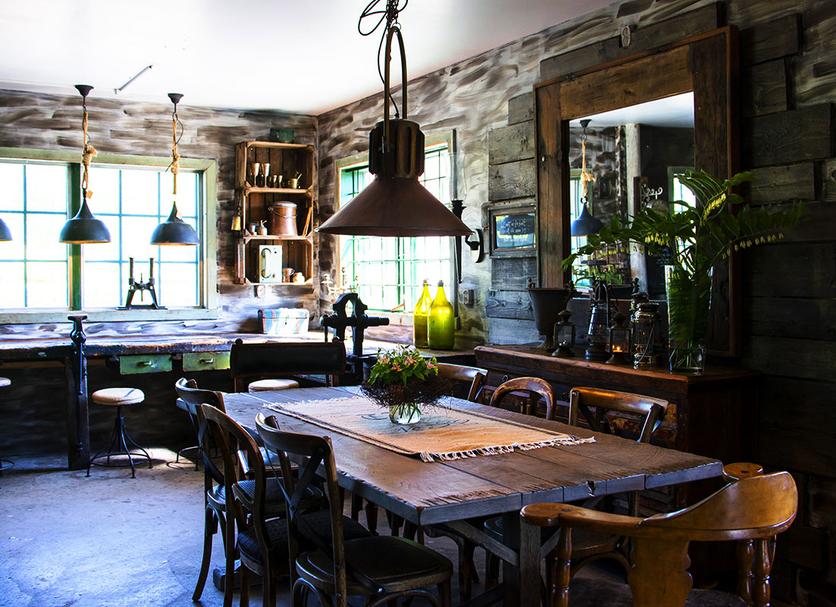 Dining room Photo
