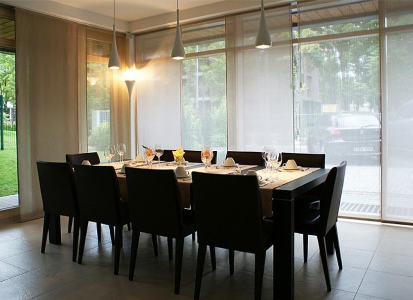 Dining room Photo