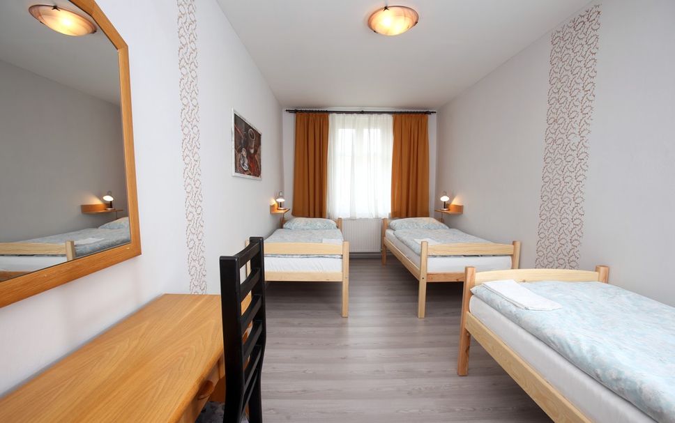 Hostel Dakura 4
