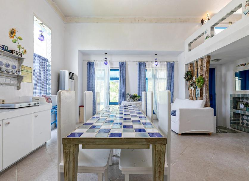 Dining room Photo