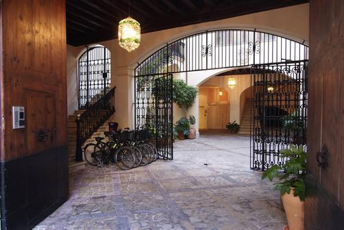 Palacio Ca Sa Galesa - Palma de Mallorca - Outdoors view