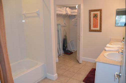 Lucaya Village Resort - Kissimmee